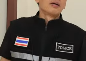 D1401239 สร ปใครเป นคนร ๅย (ละครส น) สามโคกฟ part2