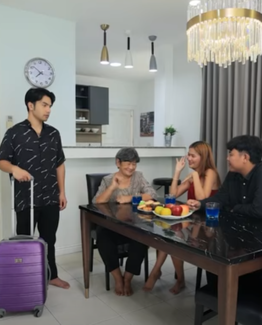 D1401361 เป uแม แบบไหน เห นล กเป นเคร องผล ตเง (หน งส น) สามโคกฟ part2