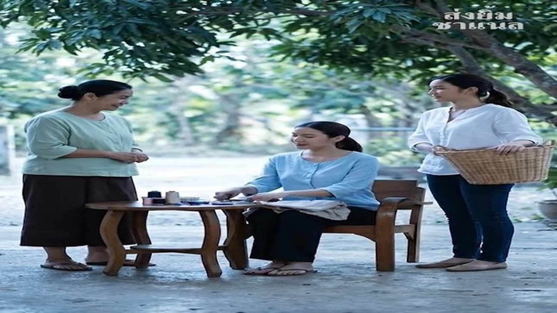 Parte 2 : D1106194_สาม บอก บ านช อผม ลบร องรอยเม ย 12 ป ออกหมด แต ล มไปอย างน ง_part2.mp4 | Attrox Lee